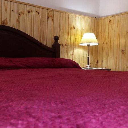 Hospedaje La Serranita Bahia Blanca Bagian luar foto